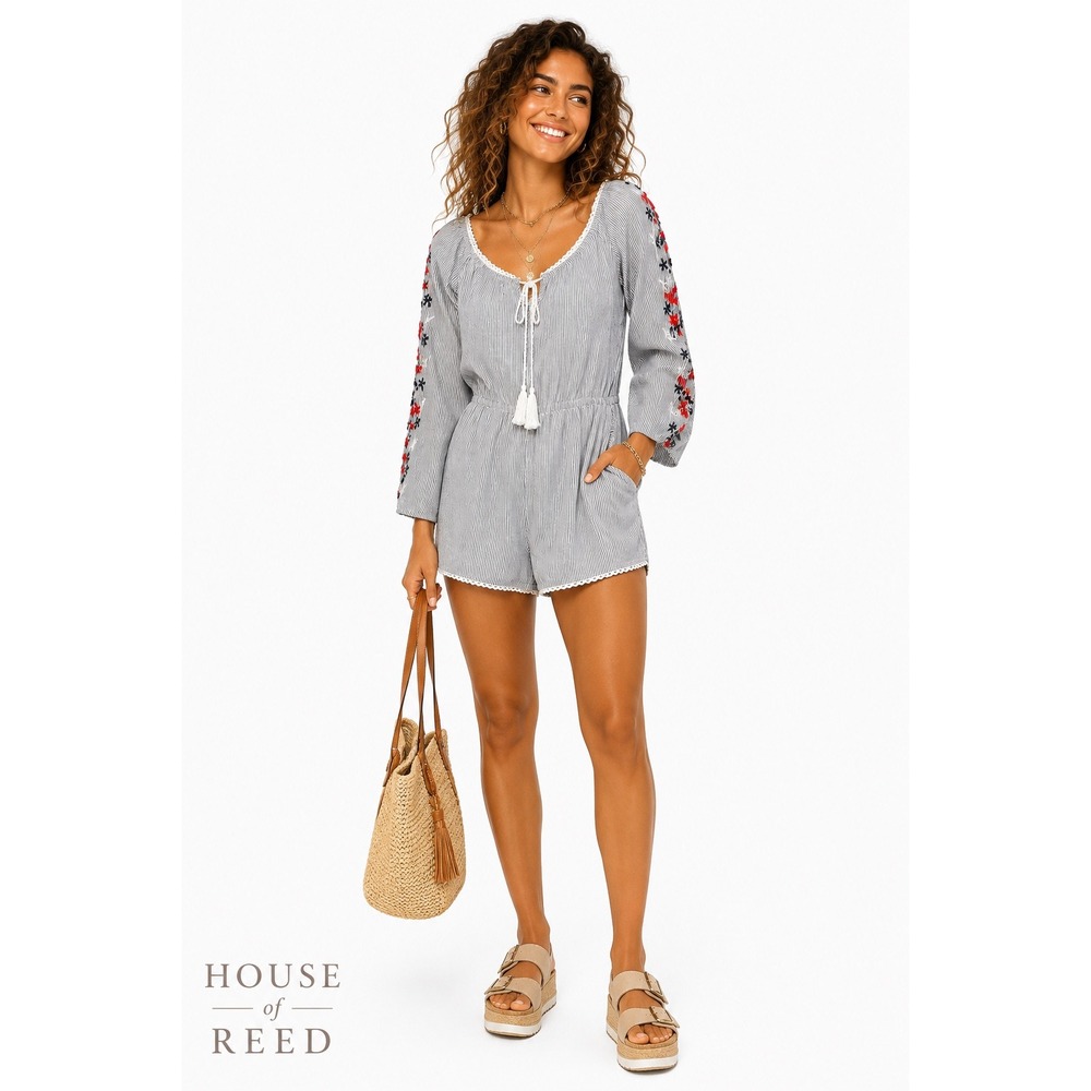 Sadie‎ and Sage Blue White Striped Embroidered Long Sleeve Romper Tassels Medium